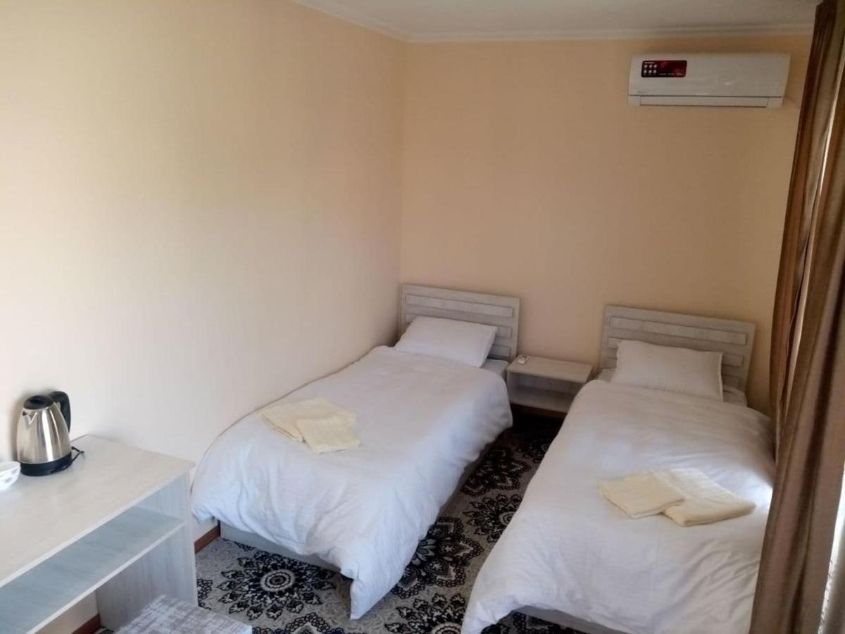 Istirohat Guest House Samarcanda Exterior foto